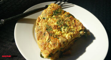 Low Carb Rezept THUNFISCH OMELETT - Thunfisch Omelett | american-supps.com