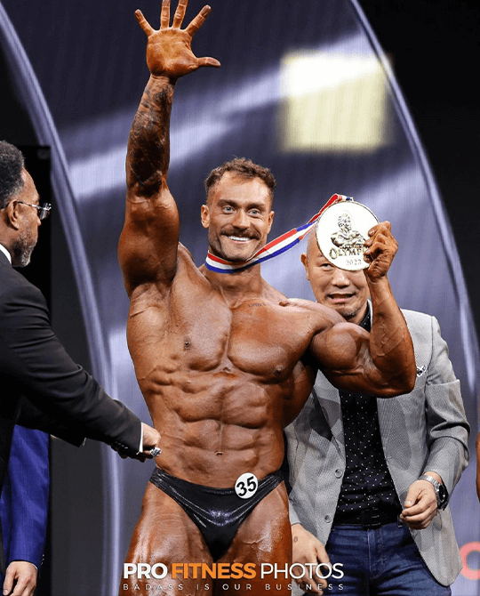 Chris Bumstead Mr Olympia 2023 Classic Physique